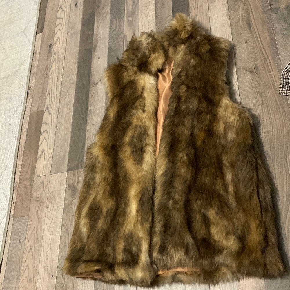brown fur vest